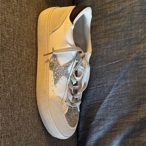 Women's White Glitter Star Sneakers